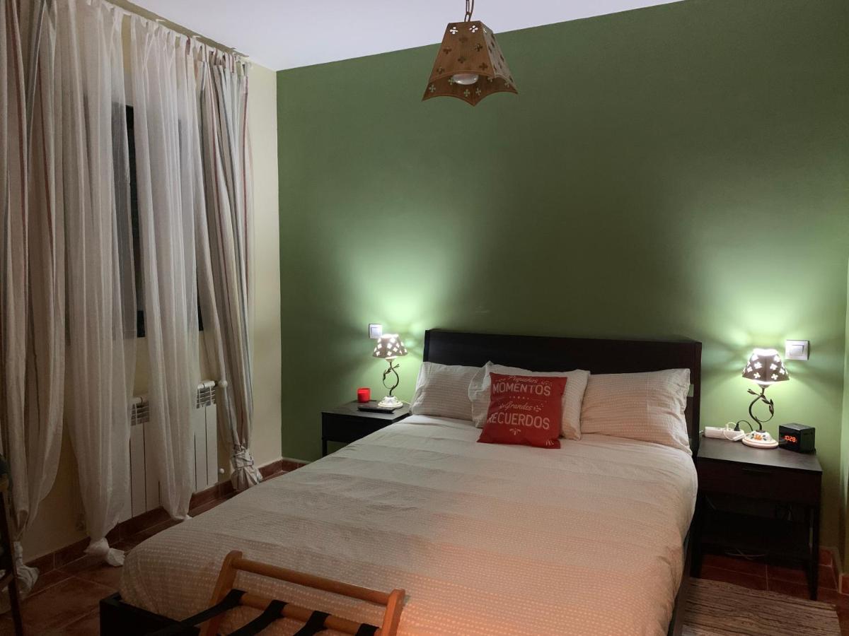 Navas de San Antonio Chalet Pradonavas المظهر الخارجي الصورة