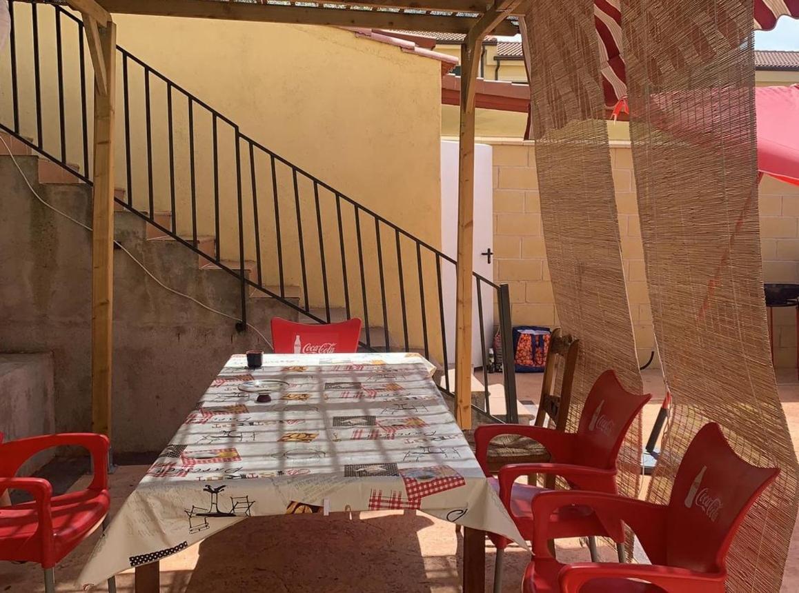 Navas de San Antonio Chalet Pradonavas المظهر الخارجي الصورة